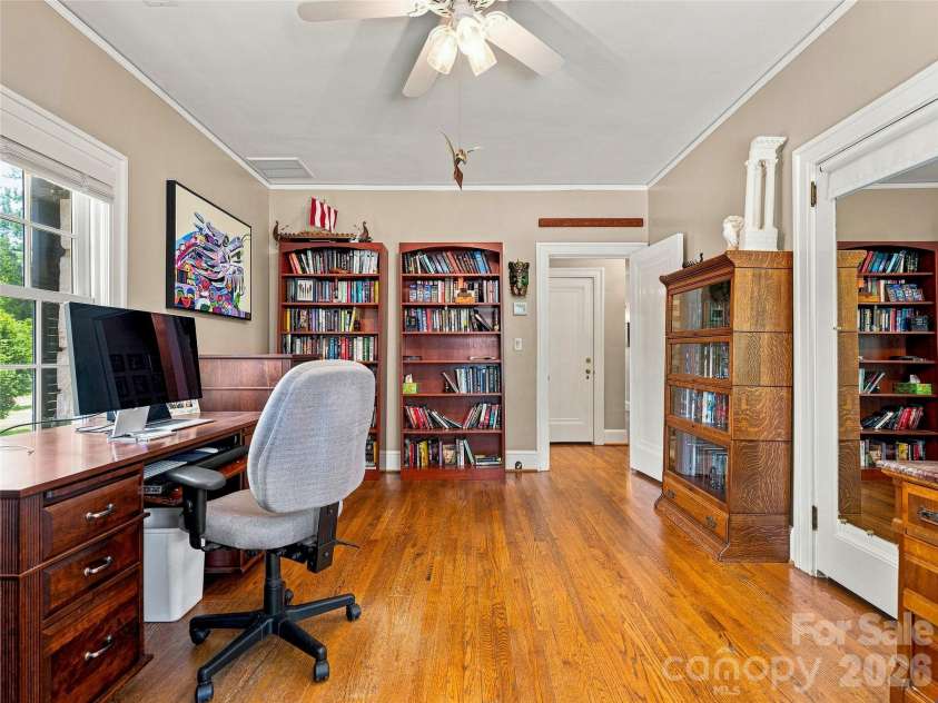 14 Griffing Boulevard, Asheville, NC 28804.  MLS# CAR4413603, YatesRealty ID 46721. 4th bedroom or office!