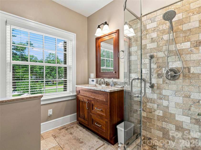 14 Griffing Boulevard, Asheville, NC 28804.  MLS# CAR4413603, YatesRealty ID 46721. Gorgeous updated bath with heated floors!