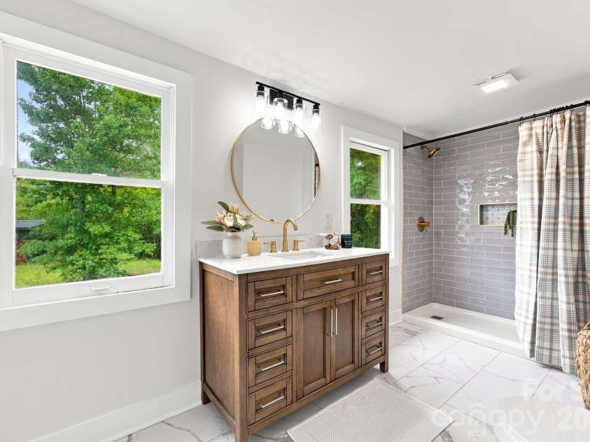 1325 King Road, Salisbury, NC 28146.  MLS# CAR4417819, YatesRealty ID 46722. 