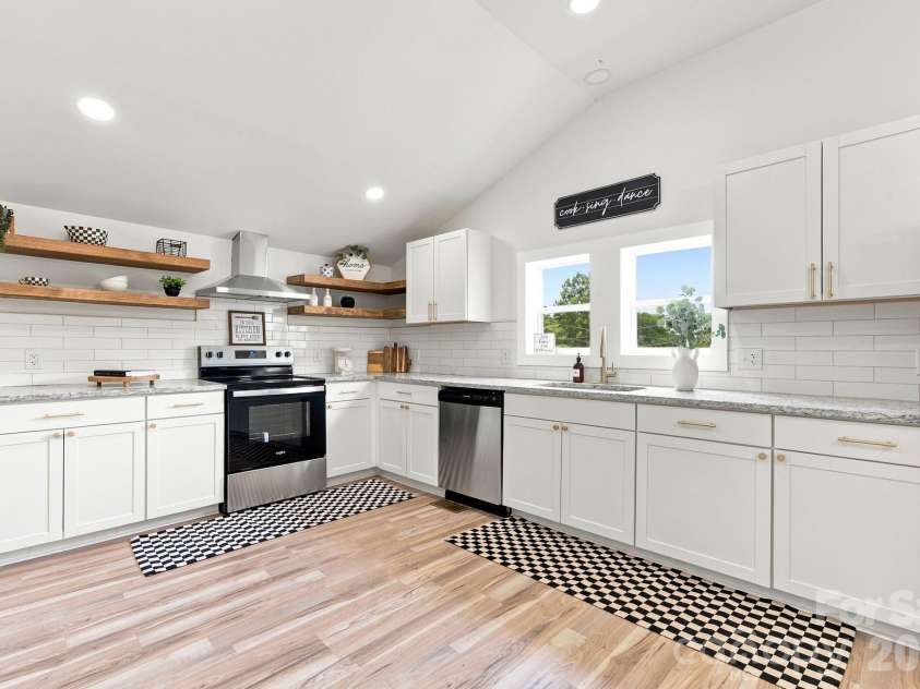1325 King Road, Salisbury, NC 28146.  MLS# CAR4417819, YatesRealty ID 46722. 