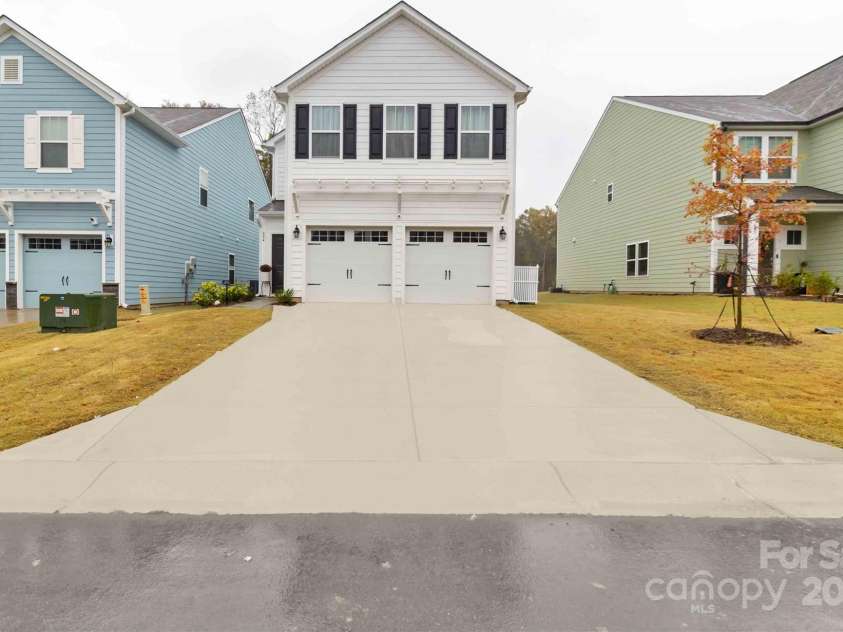 684 Candela Court, York, SC 29745.  MLS# CAR4317232, YatesRealty ID 46724. 