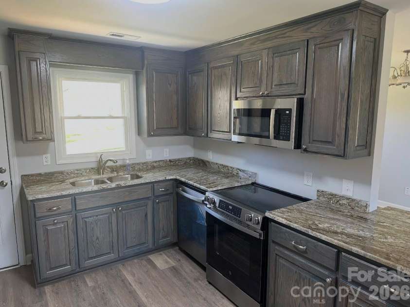 226 Hardin Circle, Grover, NC 28073.  MLS# CAR4418091, YatesRealty ID 46725. 