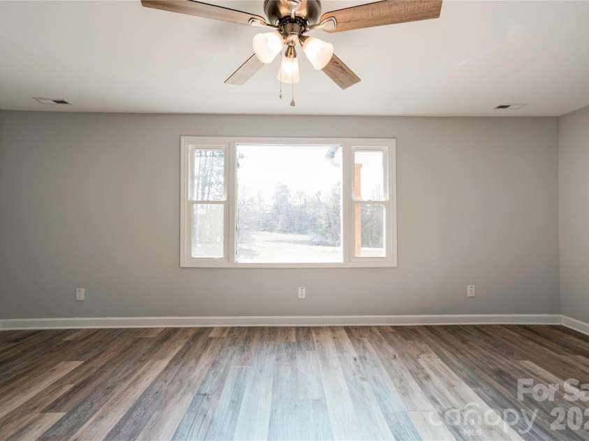 226 Hardin Circle, Grover, NC 28073.  MLS# CAR4418091, YatesRealty ID 46725. 