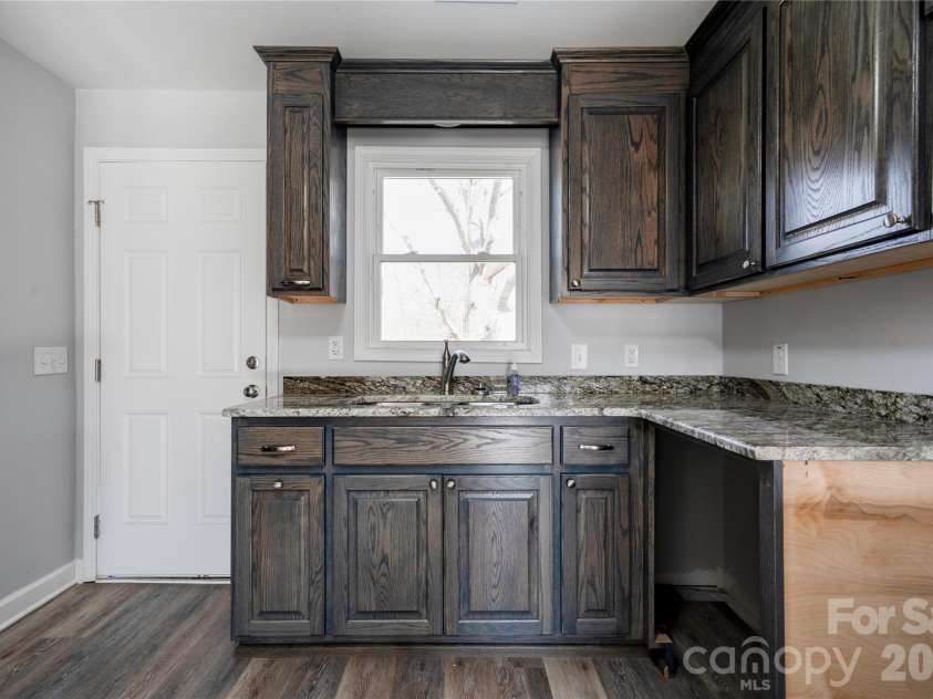 226 Hardin Circle, Grover, NC 28073.  MLS# CAR4418091, YatesRealty ID 46725. 