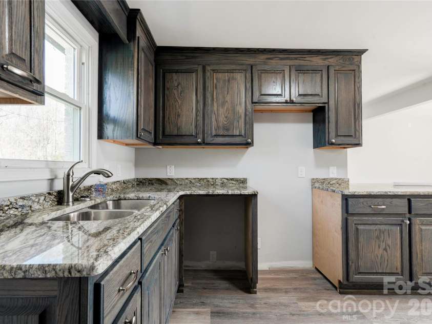 226 Hardin Circle, Grover, NC 28073.  MLS# CAR4418091, YatesRealty ID 46725. 