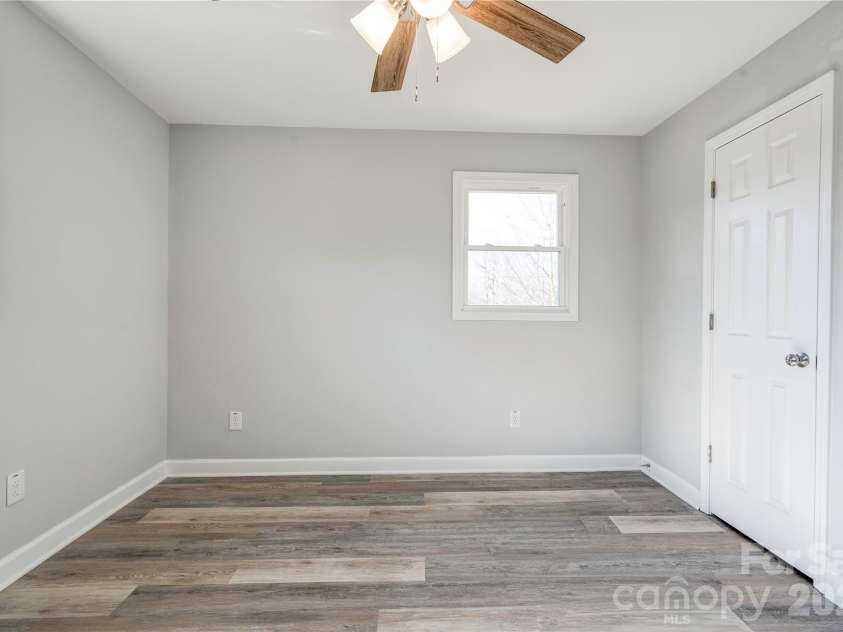 226 Hardin Circle, Grover, NC 28073.  MLS# CAR4418091, YatesRealty ID 46725. 