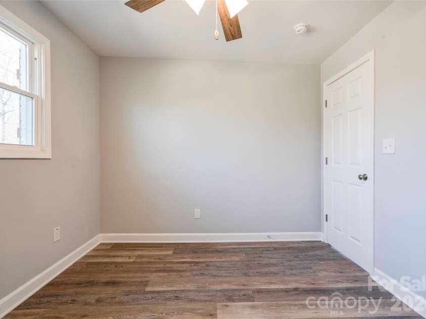 226 Hardin Circle, Grover, NC 28073.  MLS# CAR4418091, YatesRealty ID 46725. 