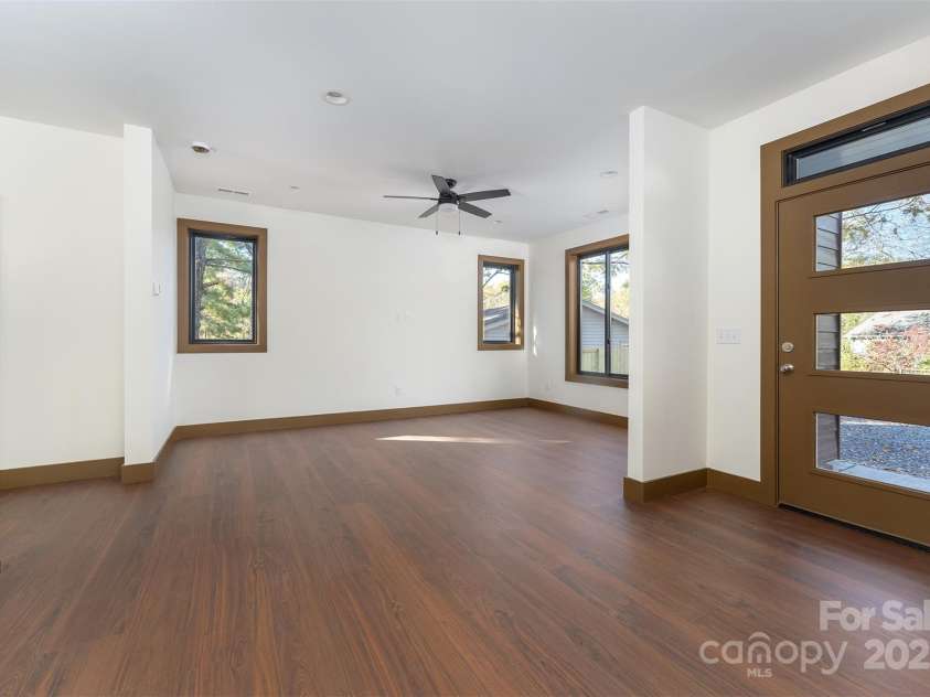 119 Bear Creek Road, Asheville, NC 28806.  MLS# CAR4315446, YatesRealty ID 4673. 