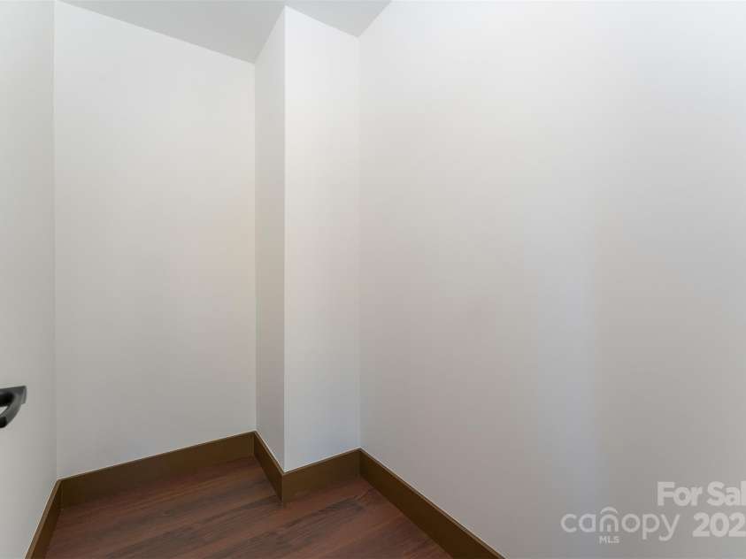 119 Bear Creek Road, Asheville, NC 28806.  MLS# CAR4315446, YatesRealty ID 4673. 