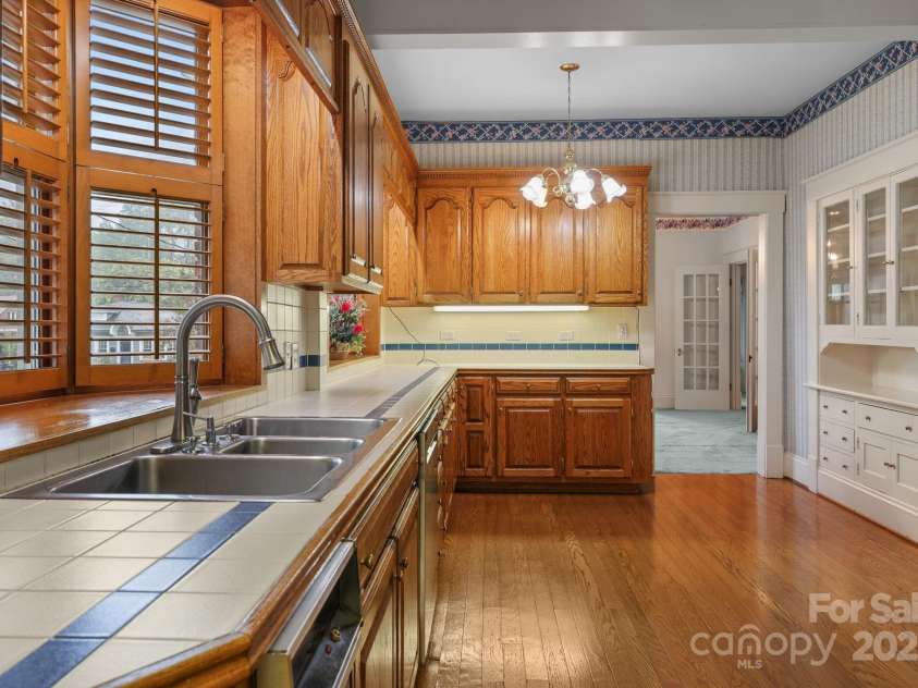 207 Maupin Avenue, Salisbury, NC 28144.  MLS# CAR4310470, YatesRealty ID 4673. 