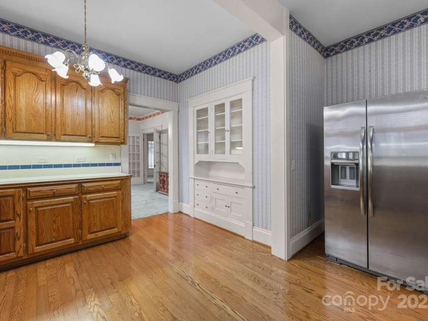 207 Maupin Avenue, Salisbury, NC 28144.  MLS# CAR4310470, YatesRealty ID 4673. 