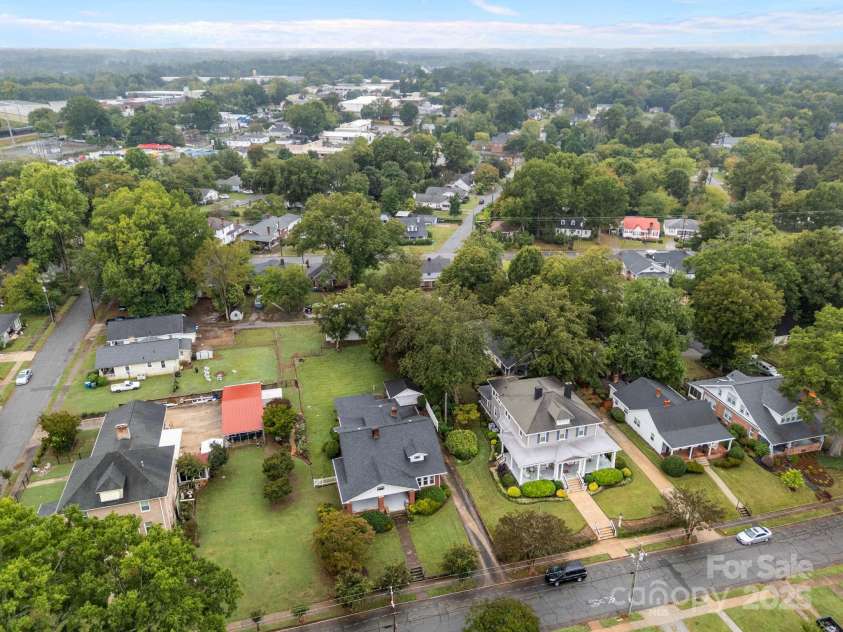 207 Maupin Avenue, Salisbury, NC 28144.  MLS# CAR4310470, YatesRealty ID 4673. 