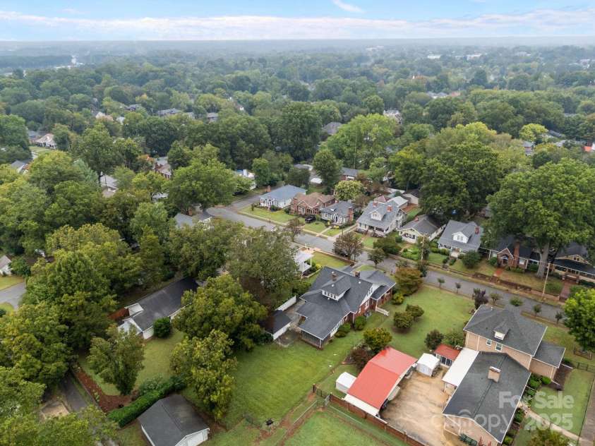 207 Maupin Avenue, Salisbury, NC 28144.  MLS# CAR4310470, YatesRealty ID 4673. 