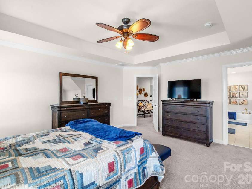 2083 Topaz Plaza, Davidson, NC 28036.  MLS# CAR4418180, YatesRealty ID 46732. 