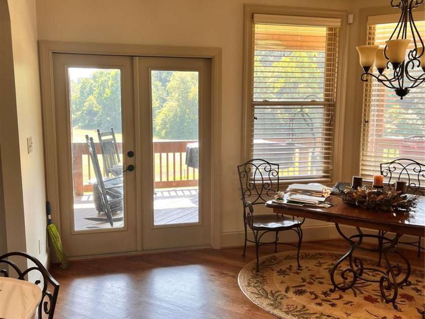 654 Chipley Ford Road, Statesville, NC 28625.  MLS# CAR4417843, YatesRealty ID 46734. 