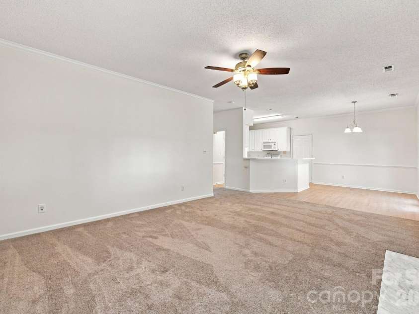 12313 Carolina Crossing Drive, Charlotte, NC 28273.  MLS# CAR4402482, YatesRealty ID 46735. 