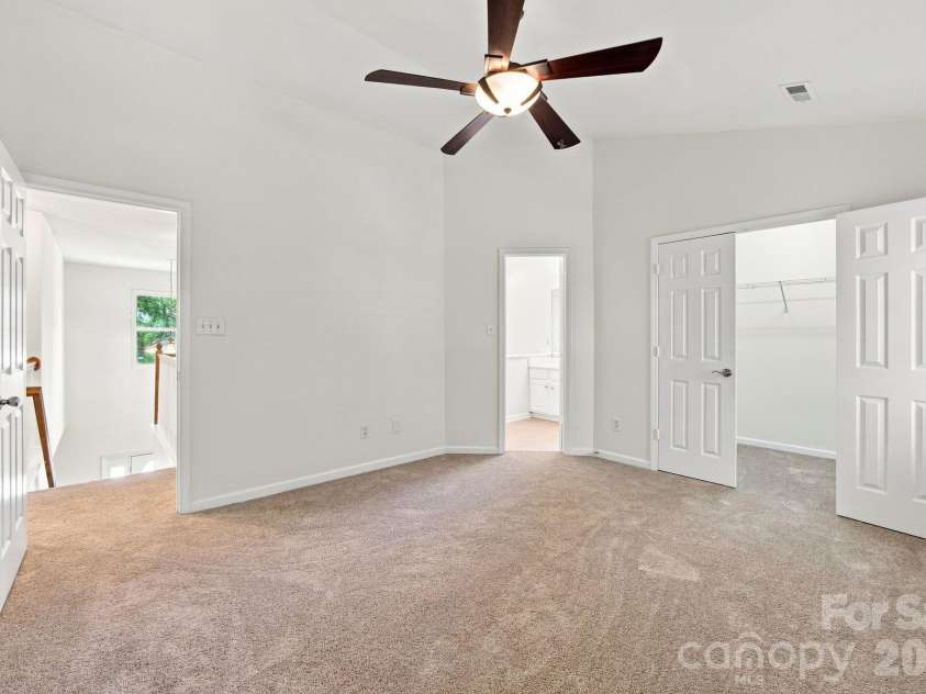 12313 Carolina Crossing Drive, Charlotte, NC 28273.  MLS# CAR4402482, YatesRealty ID 46735. 