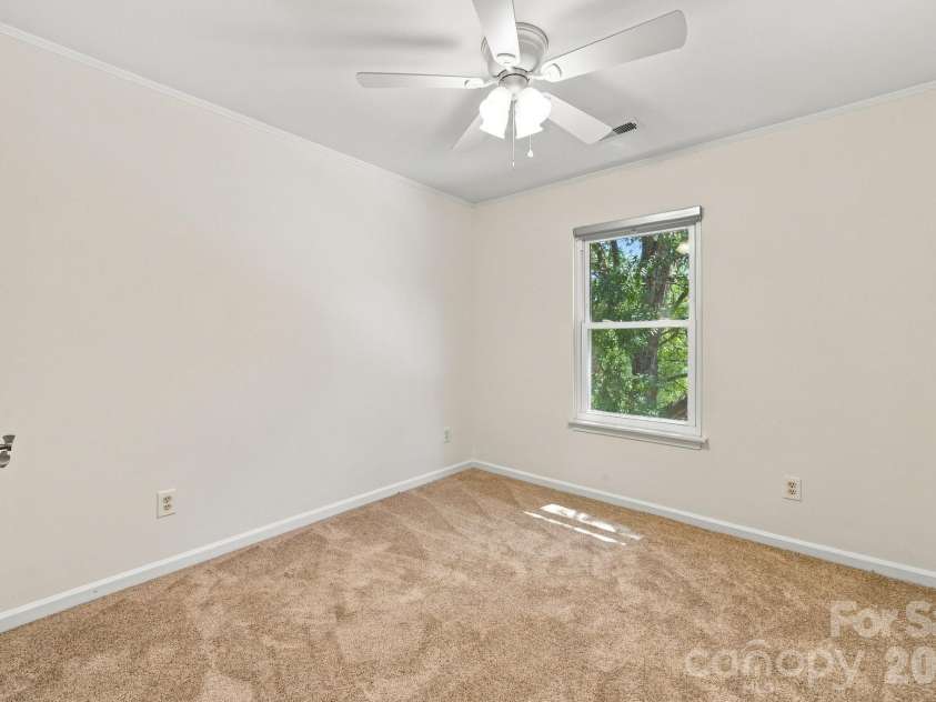 12313 Carolina Crossing Drive, Charlotte, NC 28273.  MLS# CAR4402482, YatesRealty ID 46735. 