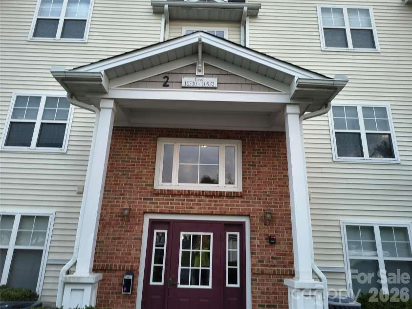 10518 Hill Point Court, Charlotte, NC 28262.  MLS# CAR4418184, YatesRealty ID 46736. 