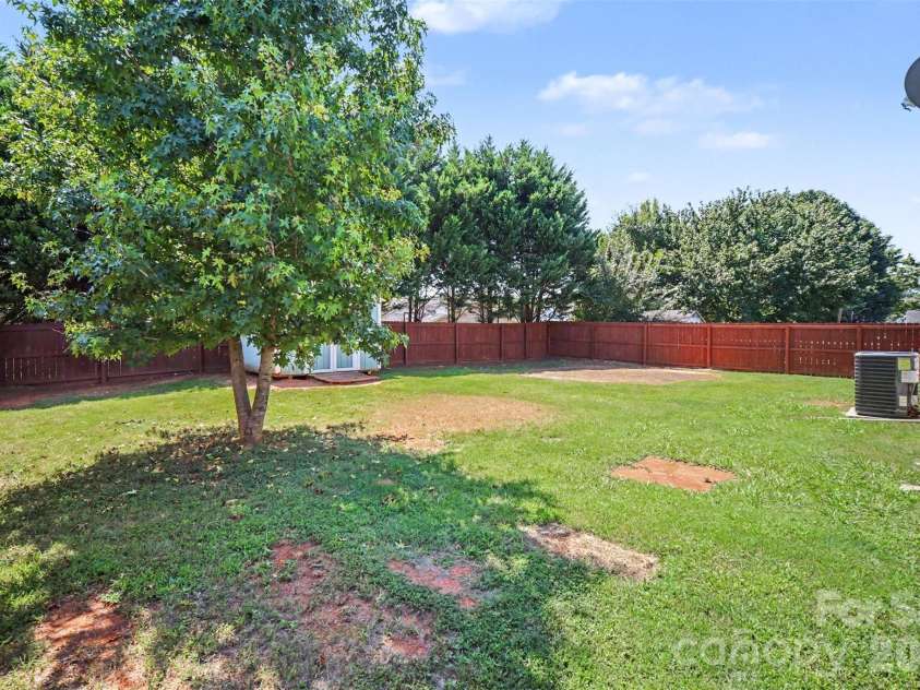 304 Llewellyn Street, Belmont, NC 28012.  MLS# CAR4413586, YatesRealty ID 46738. Backyard