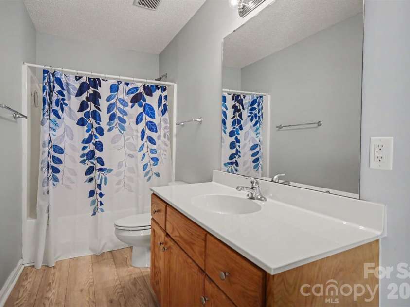 304 Llewellyn Street, Belmont, NC 28012.  MLS# CAR4413586, YatesRealty ID 46738. Primary Bathroom