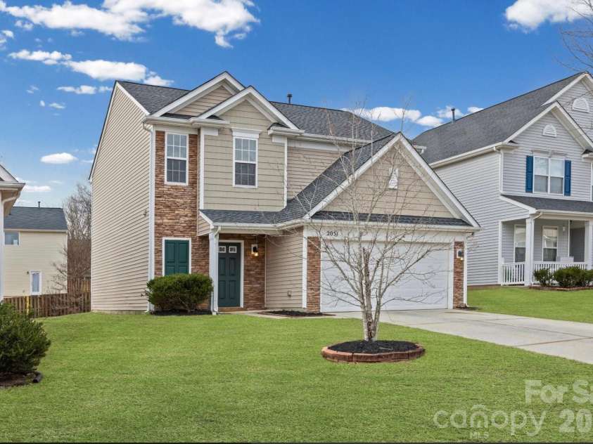 2051 Moss Creek Drive, Harrisburg, NC 28075.  MLS# CAR4344478, YatesRealty ID 4674. Beautiful 3 bedroom 2.5 bath home in Canterfield Estates.