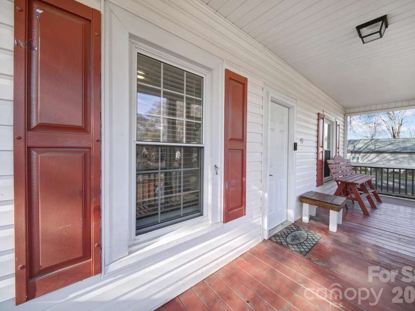 49 2nd Street, Concord, NC 28027.  MLS# CAR4325360, YatesRealty ID 4674. 