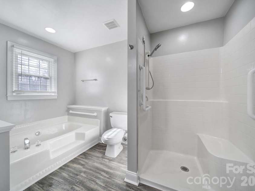 49 2nd Street, Concord, NC 28027.  MLS# CAR4325360, YatesRealty ID 4674. 