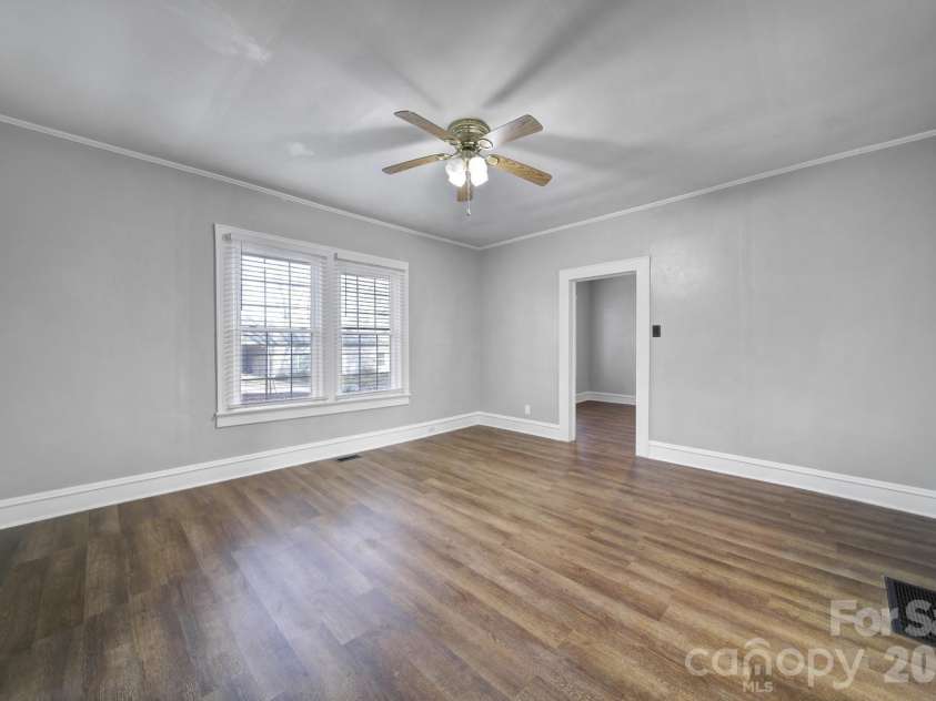 49 2nd Street, Concord, NC 28027.  MLS# CAR4325360, YatesRealty ID 4674. 