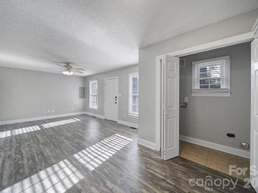 49 2nd Street, Concord, NC 28027.  MLS# CAR4325360, YatesRealty ID 4674. 