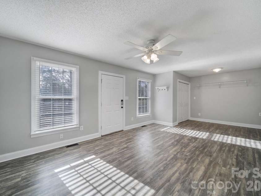 49 2nd Street, Concord, NC 28027.  MLS# CAR4325360, YatesRealty ID 4674. 