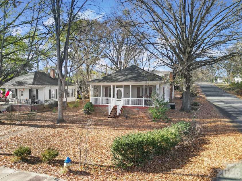 49 2nd Street, Concord, NC 28027.  MLS# CAR4325360, YatesRealty ID 4674. 