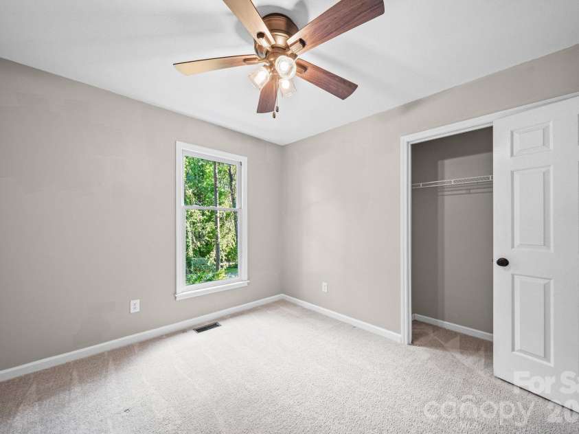 821 Deer Path Place, Mooresville, NC 28115.  MLS# CAR4418014, YatesRealty ID 46740. 