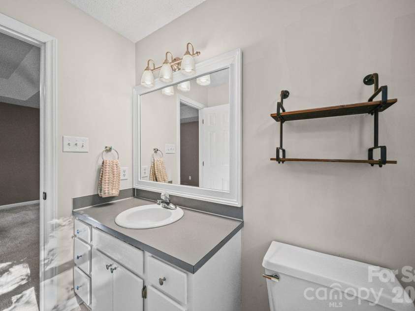 821 Deer Path Place, Mooresville, NC 28115.  MLS# CAR4418014, YatesRealty ID 46740. 