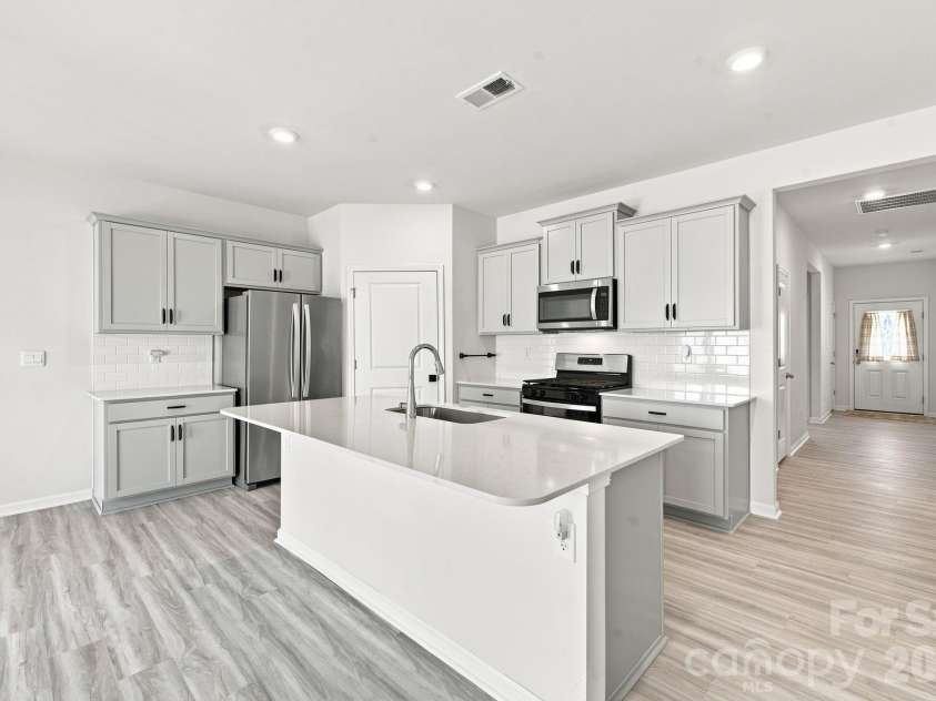 3662 Charles Street, Conover, NC 28613.  MLS# CAR4417291, YatesRealty ID 46741. Kitchen