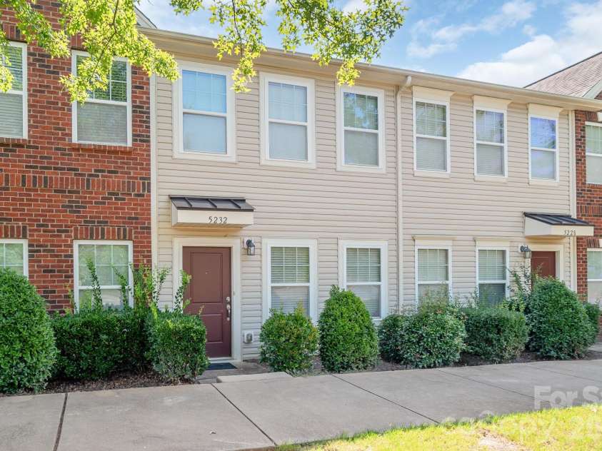 5232 Prosperity Church Road, Charlotte, NC 28269.  MLS# CAR4417849, YatesRealty ID 46743. 
