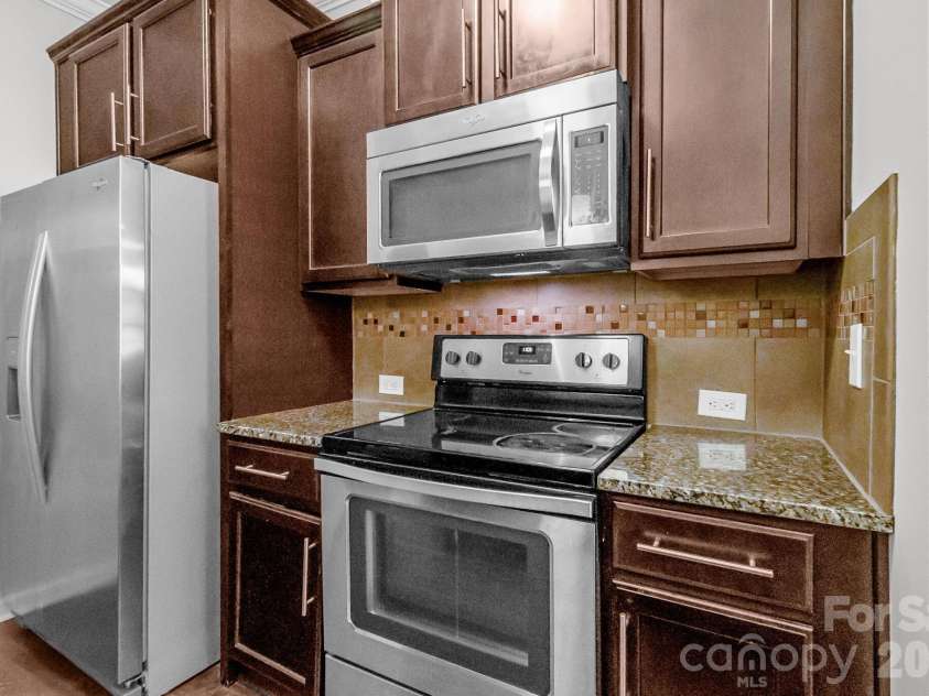 5232 Prosperity Church Road, Charlotte, NC 28269.  MLS# CAR4417849, YatesRealty ID 46743. 