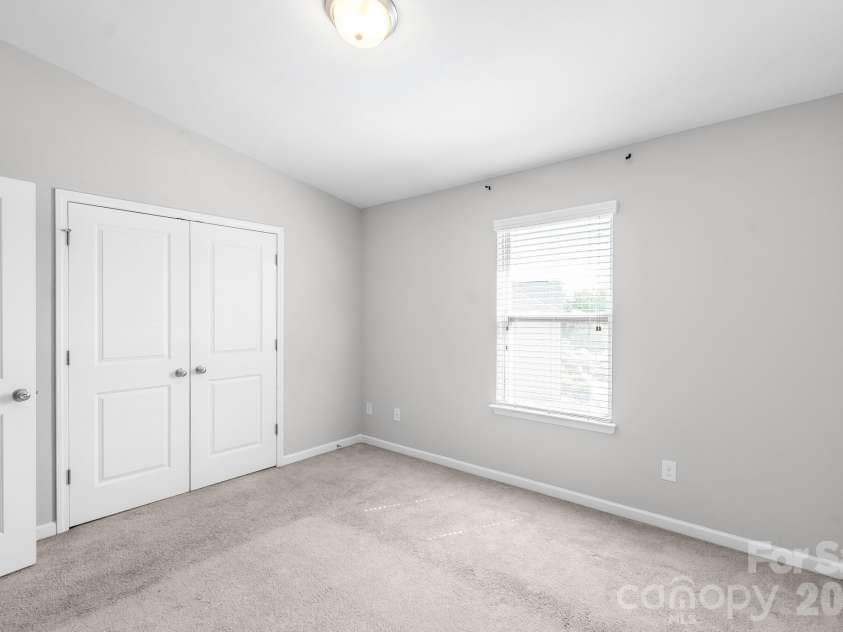 5232 Prosperity Church Road, Charlotte, NC 28269.  MLS# CAR4417849, YatesRealty ID 46743. 