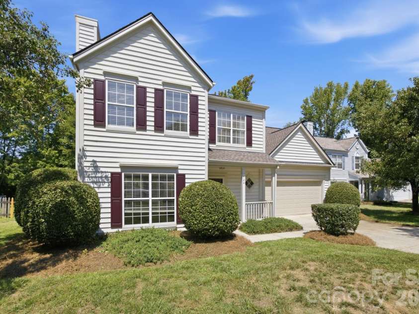 124 Aylesbury Lane, Indian Trail, NC 28079.  MLS# CAR4416136, YatesRealty ID 46745. 