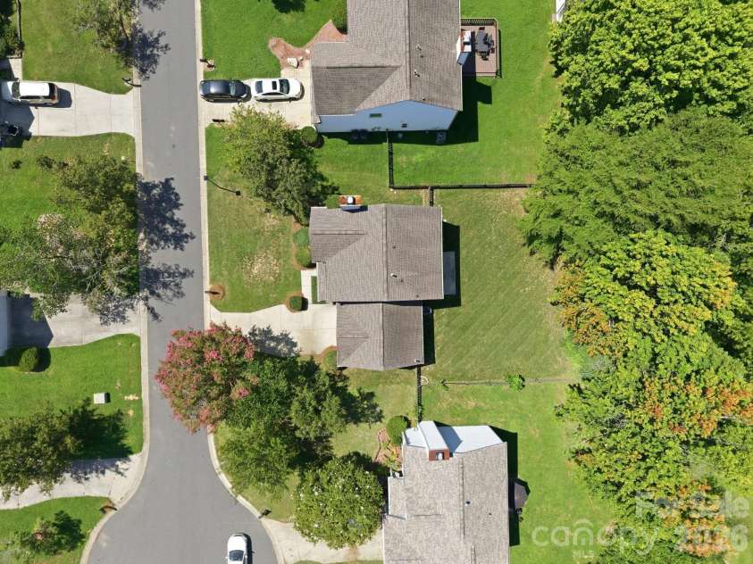 124 Aylesbury Lane, Indian Trail, NC 28079.  MLS# CAR4416136, YatesRealty ID 46745. Cul de Sac