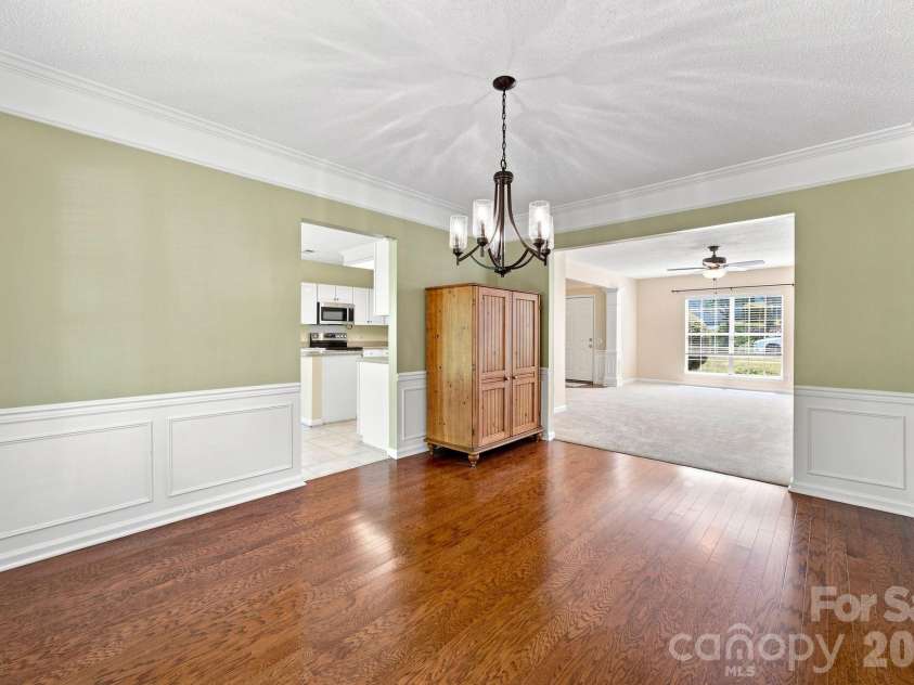124 Aylesbury Lane, Indian Trail, NC 28079.  MLS# CAR4416136, YatesRealty ID 46745. Dining Room