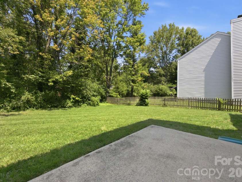 124 Aylesbury Lane, Indian Trail, NC 28079.  MLS# CAR4416136, YatesRealty ID 46745. Fenced Back yard