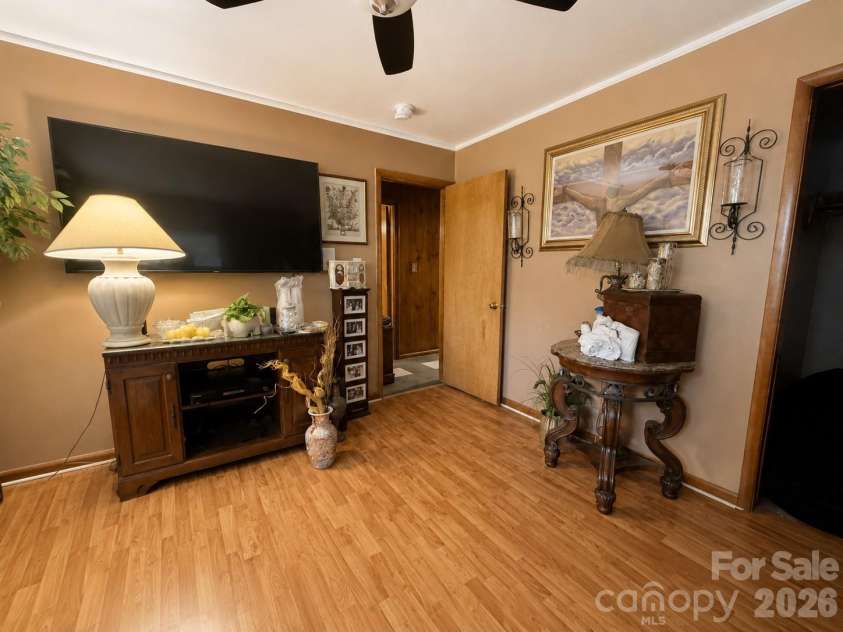 1117 Opal Street, Charlotte, NC 28208.  MLS# CAR4410080, YatesRealty ID 46749. 