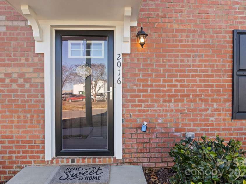 2016 Tupelo Grove Lane, Gastonia, NC 28054.  MLS# CAR4332222, YatesRealty ID 4675. 