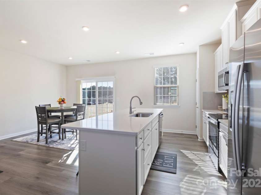 2016 Tupelo Grove Lane, Gastonia, NC 28054.  MLS# CAR4332222, YatesRealty ID 4675. 