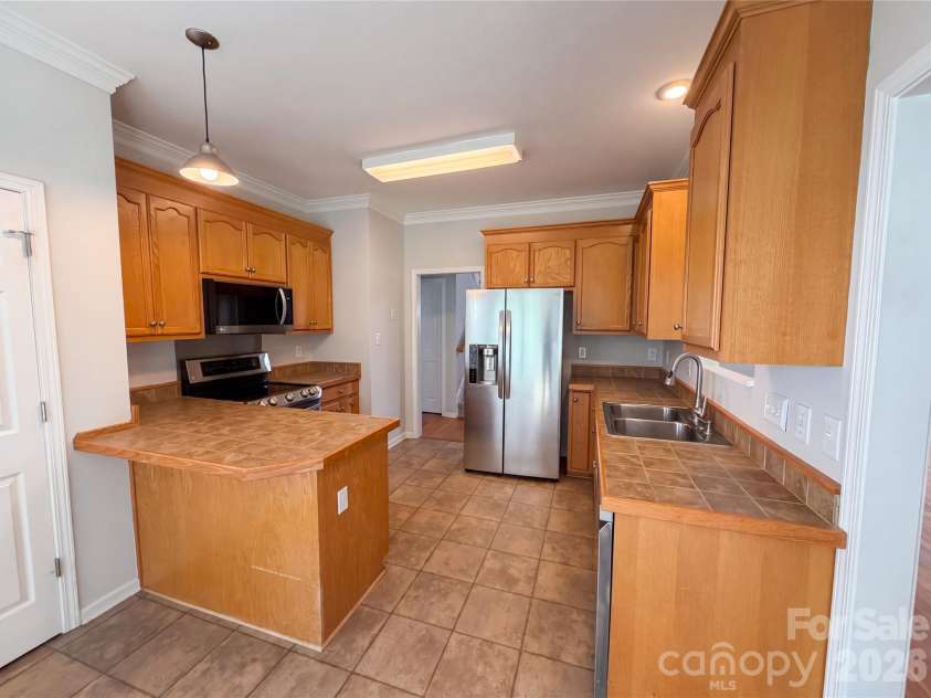 209 Silver Birch Lane, Mount Holly, NC 28120.  MLS# CAR4418235, YatesRealty ID 46751. 