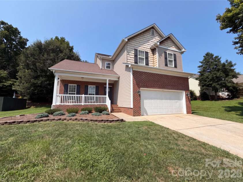 209 Silver Birch Lane, Mount Holly, NC 28120.  MLS# CAR4418235, YatesRealty ID 46751. 