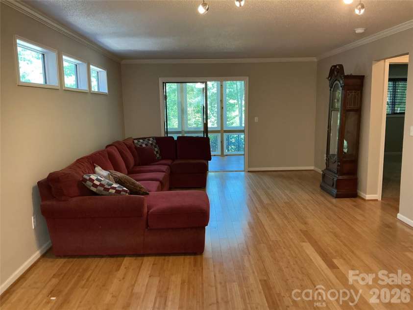 47 Lake Drive, Laurel Park, NC 28739.  MLS# CAR4417854, YatesRealty ID 46752. 