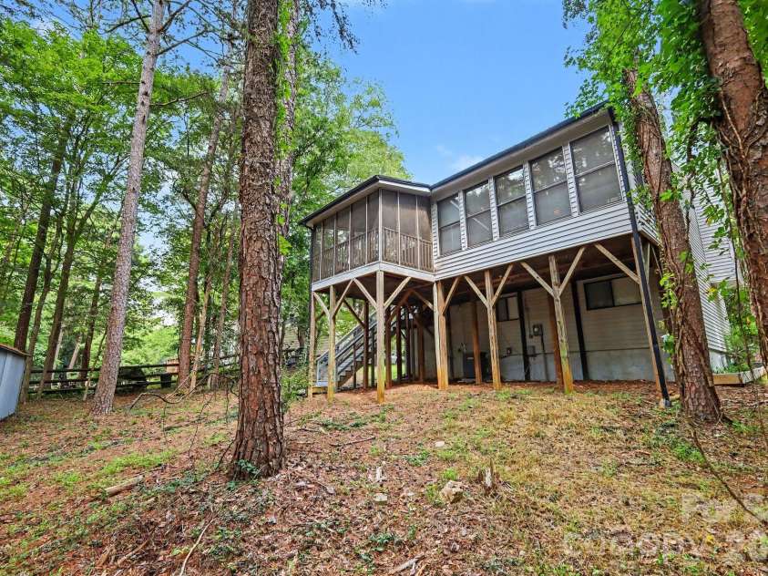 12000 Rock Canyon Drive, Charlotte, NC 28226.  MLS# CAR4416980, YatesRealty ID 46754. 
