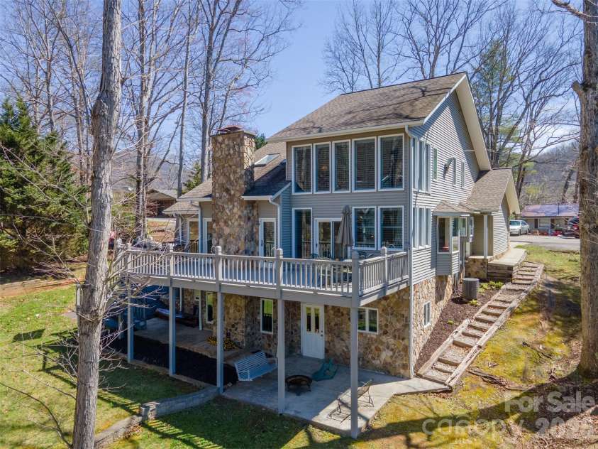 82 Avisco Road, Robbinsville, NC 28771.  MLS# CAR4418224, YatesRealty ID 46755. 